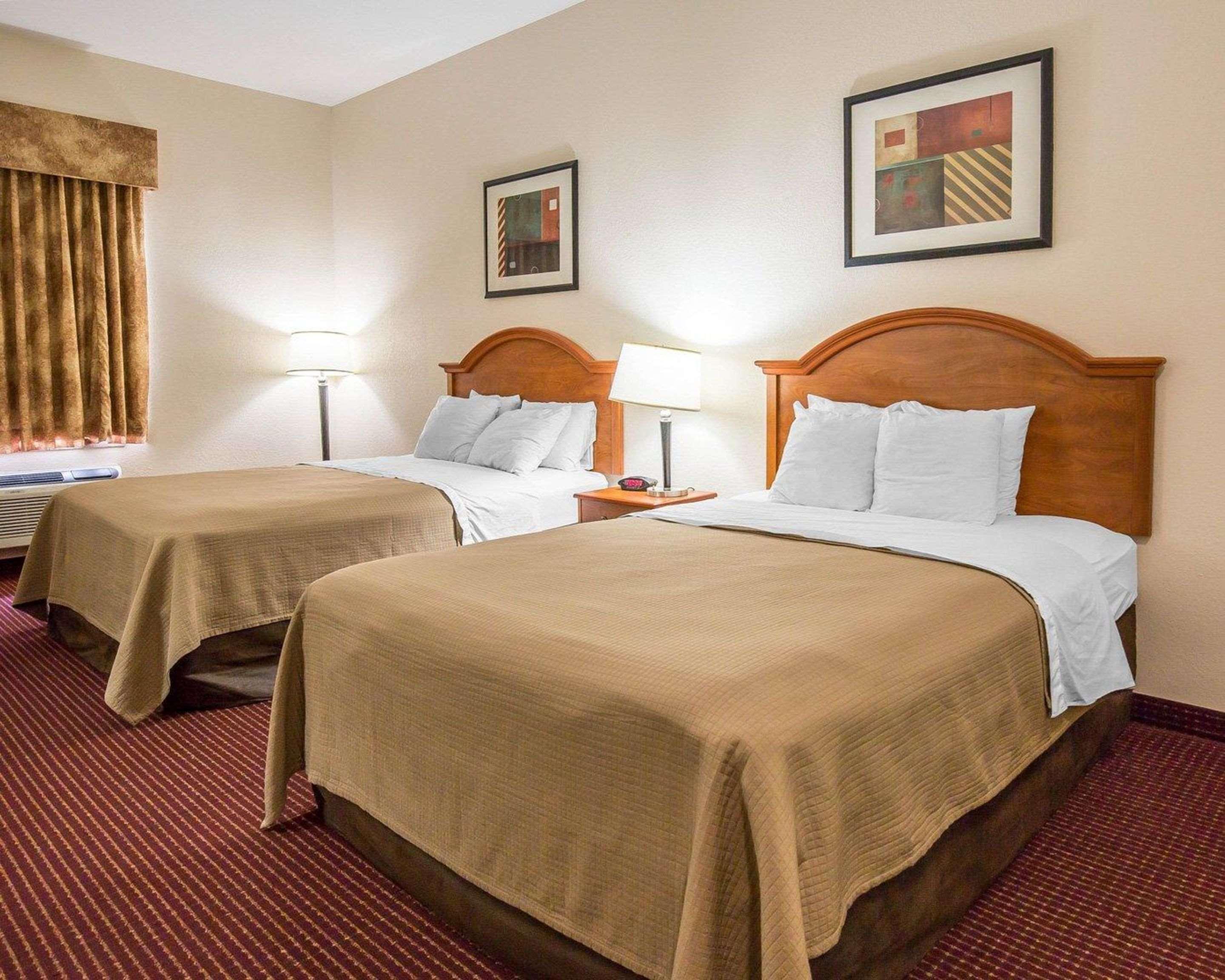 Sonesta Essential Beaumont Hotel Buitenkant foto